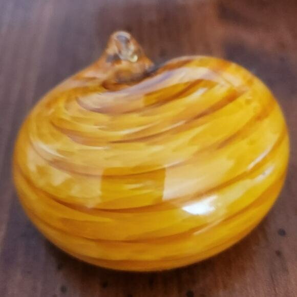 Nunwell Amber‎ Swirl Art Glass Sleeping Cat 2-1/4" Paperweight Signed Nunwell 07 - Picture 2 of 9